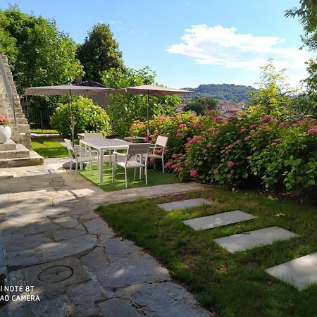 "La Selvetta" Bed And Breakfast Buguggiate Екстериор снимка