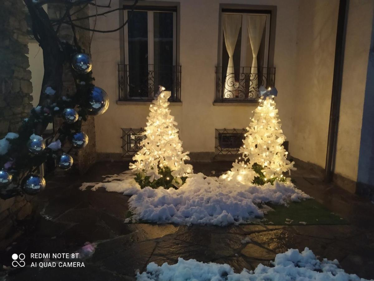 "La Selvetta" Bed And Breakfast Buguggiate Екстериор снимка