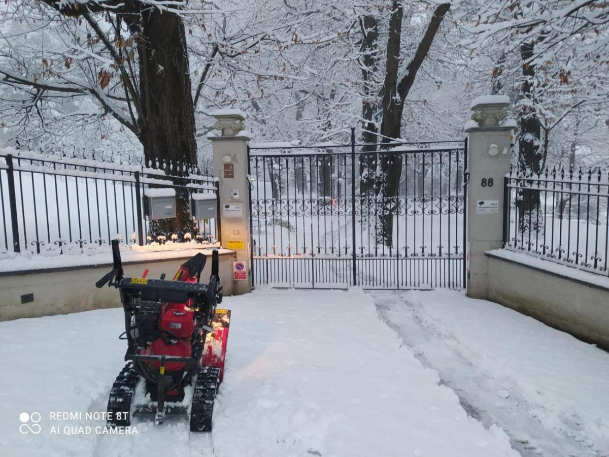 "La Selvetta" Bed And Breakfast Buguggiate Екстериор снимка